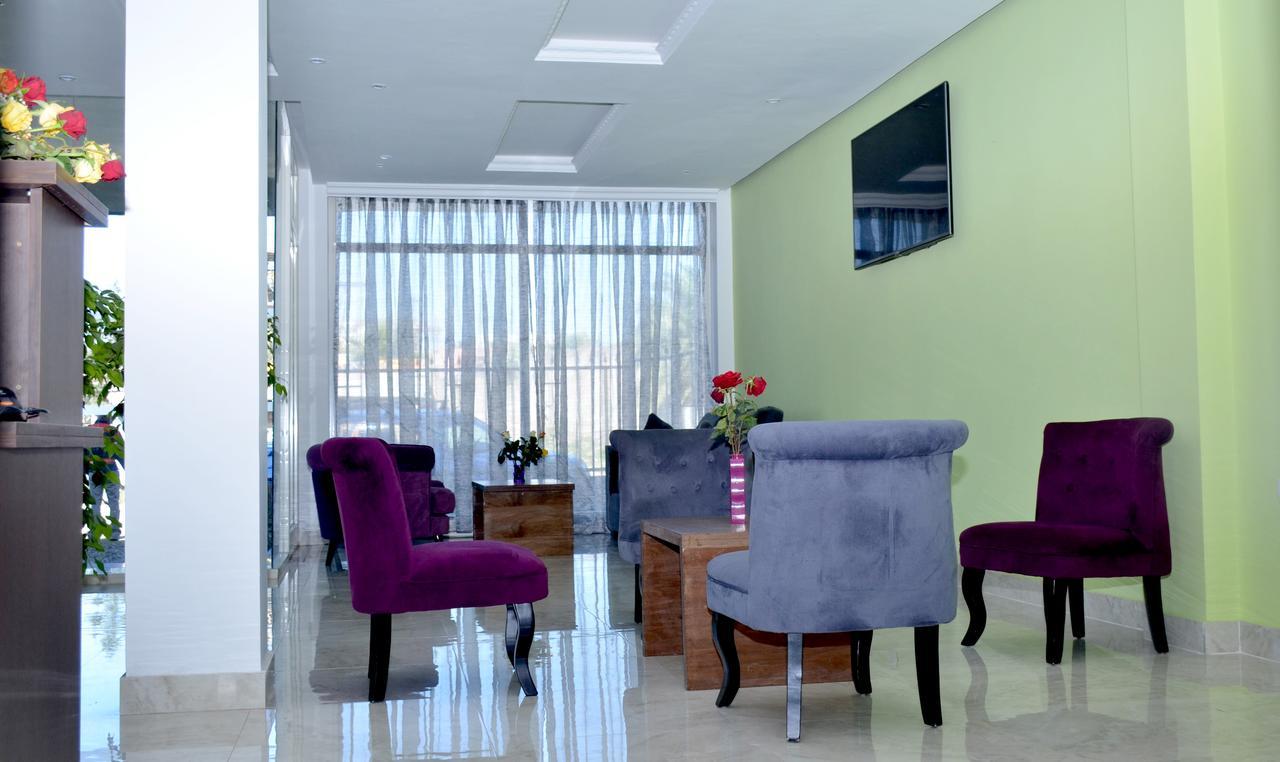 Melodie Hotel Addis-Abeba Extérieur photo