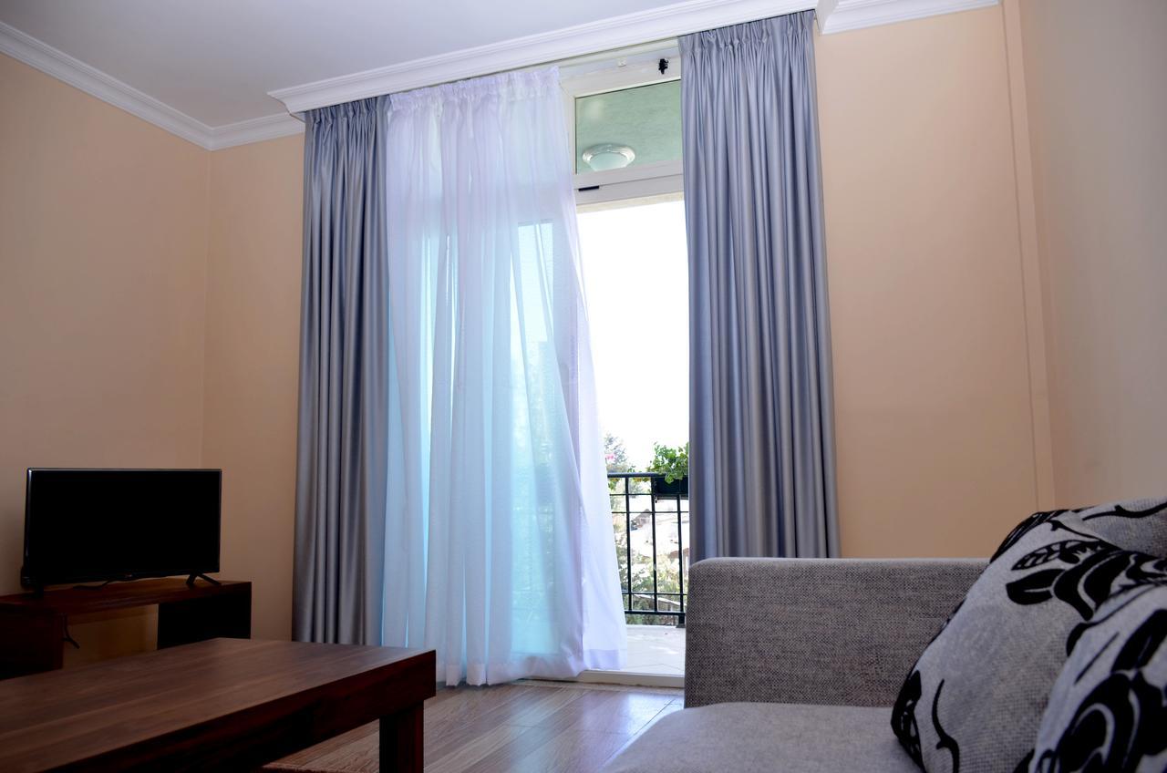 Melodie Hotel Addis-Abeba Extérieur photo