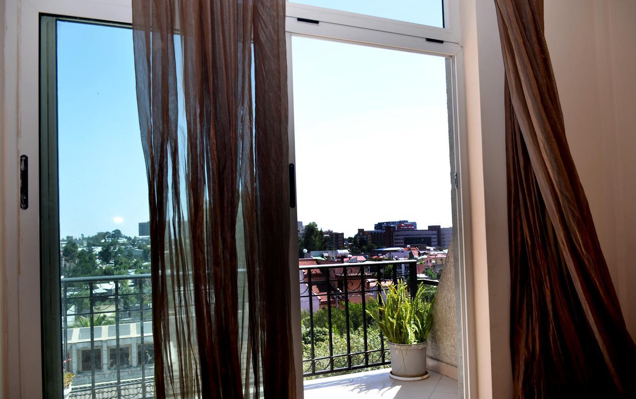 Melodie Hotel Addis-Abeba Extérieur photo