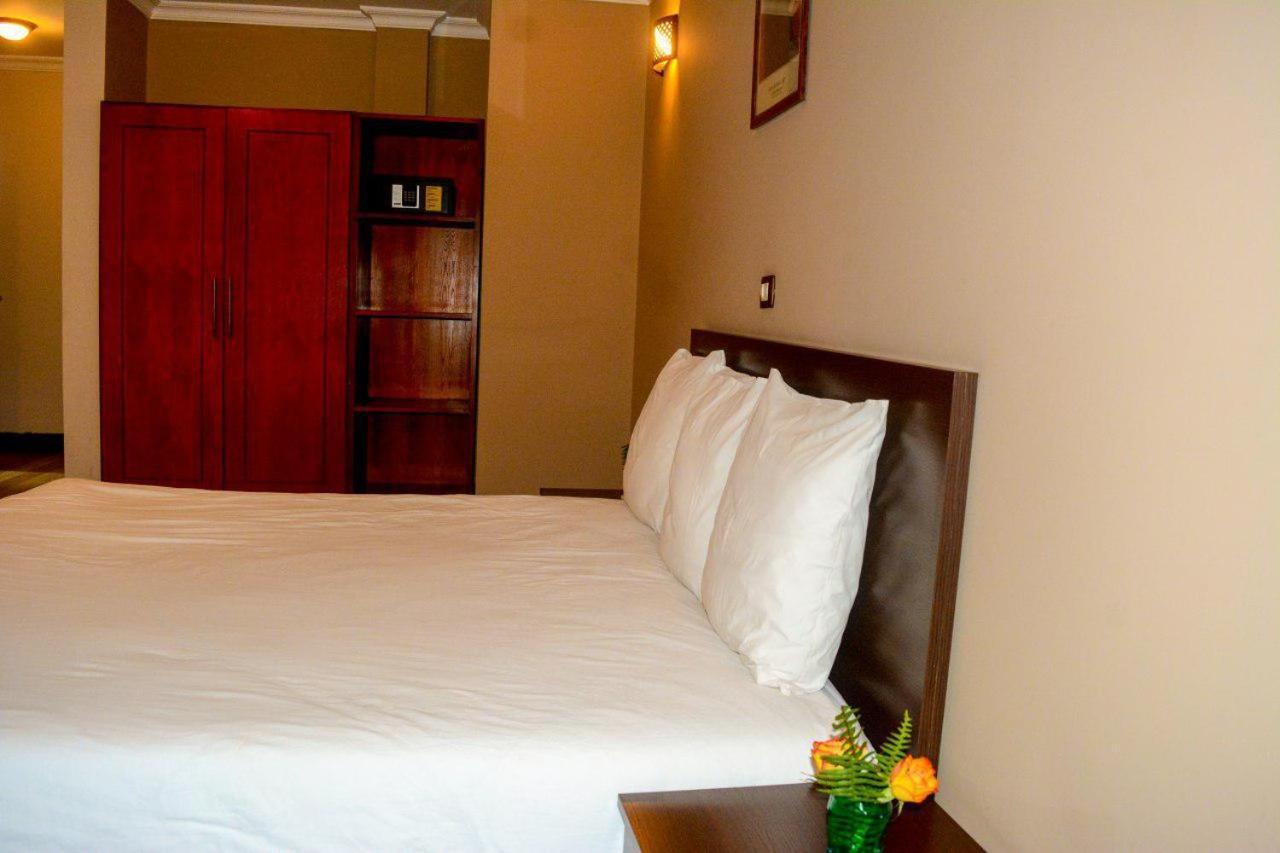 Melodie Hotel Addis-Abeba Extérieur photo