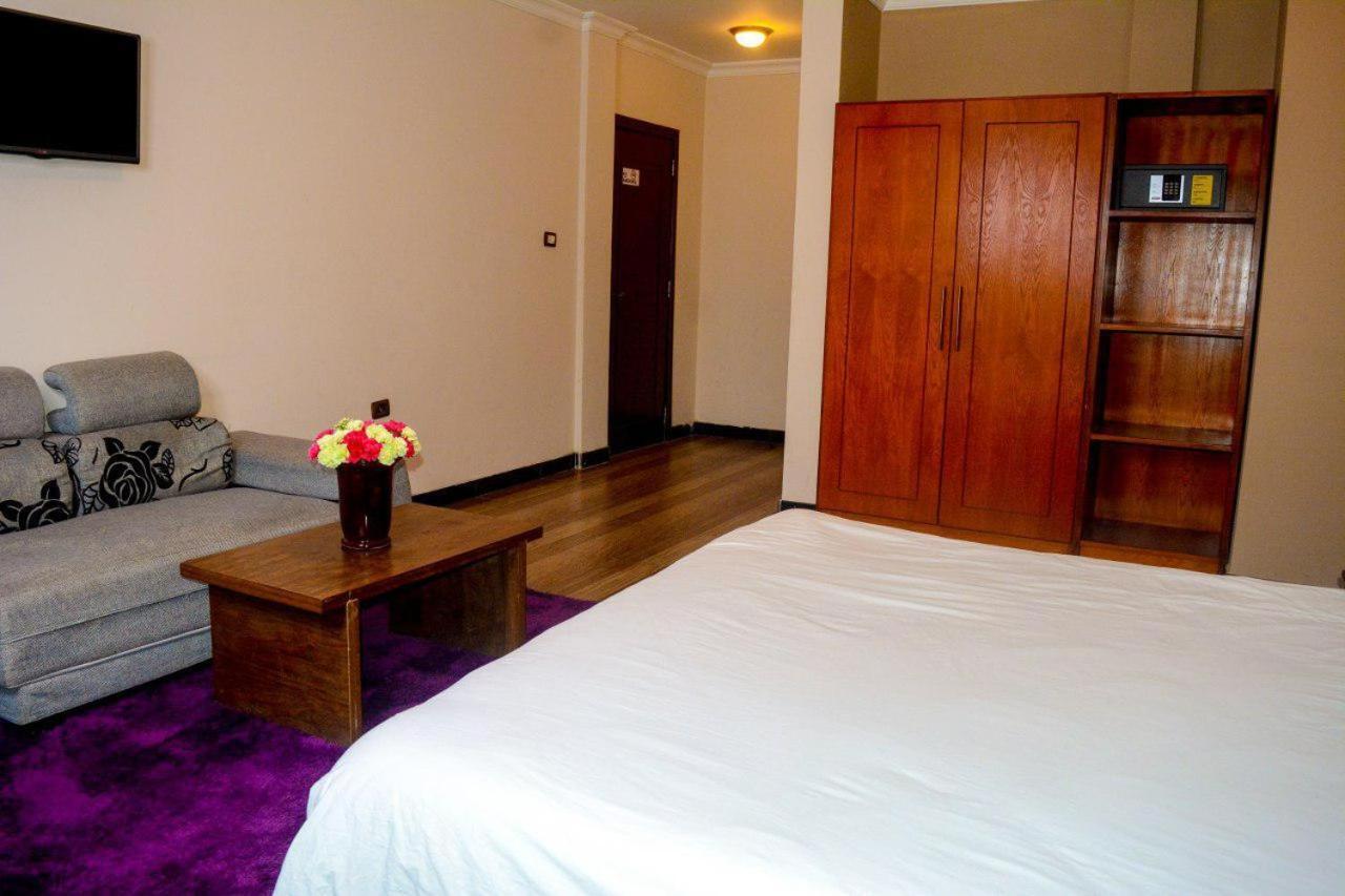 Melodie Hotel Addis-Abeba Extérieur photo