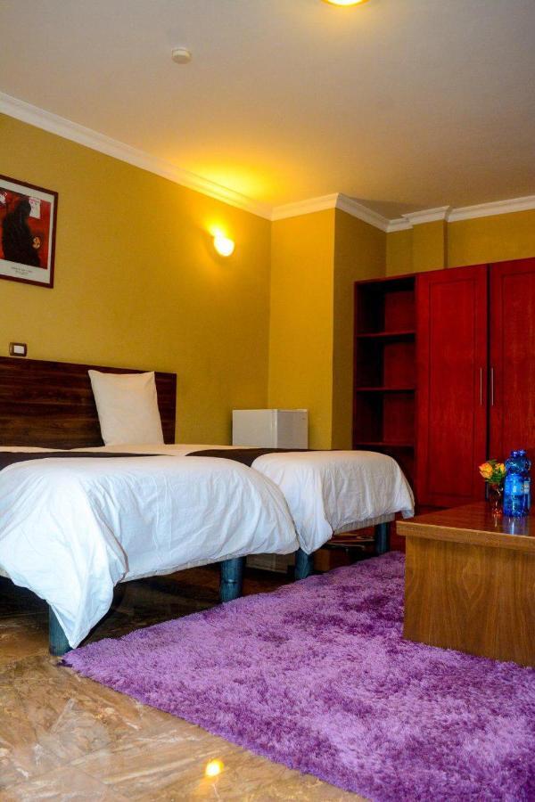 Melodie Hotel Addis-Abeba Extérieur photo