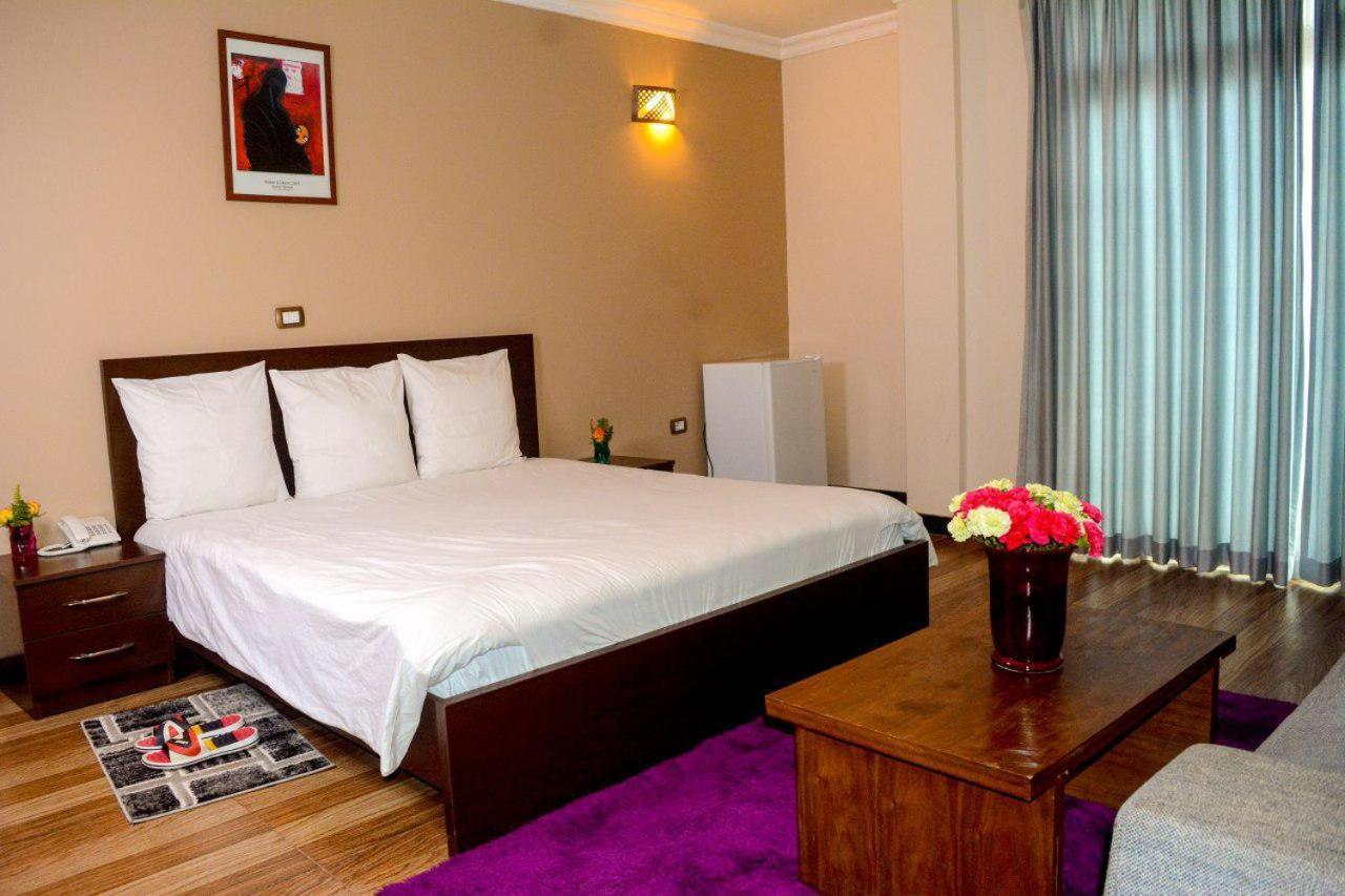 Melodie Hotel Addis-Abeba Extérieur photo